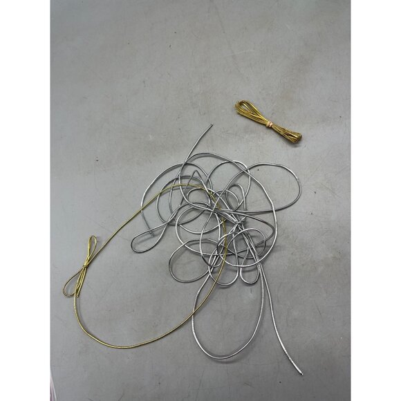 Christmas variety wrapping pack ribbons bag present tags rope gold green READ - Picture 8 of 8